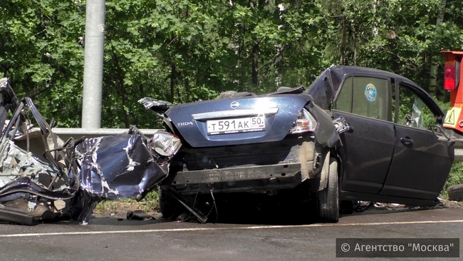 Два человека погибли в крупном ДТП на Щелковском шоссе