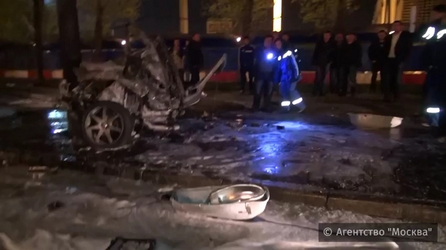 \&#187;Мазду\&#187; разорвало на части в результате ДТП на Ленинградском шоссе