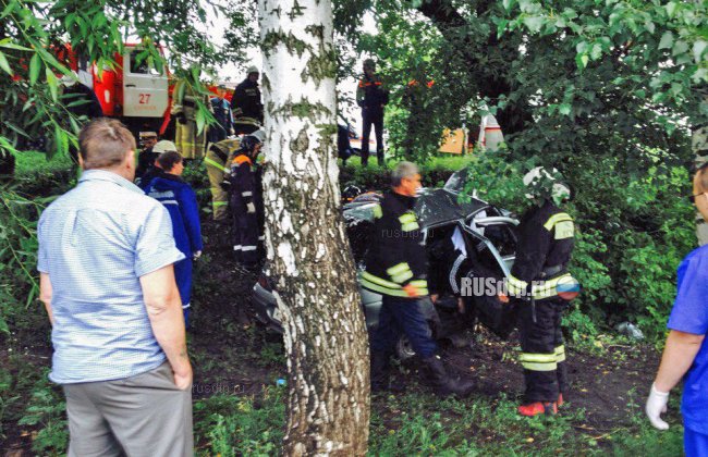 Два пассажира «Лады» погибли в результате ДТП в Ялге