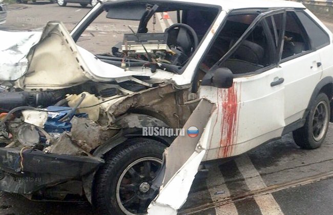 Двое погибли при столкновении «Волги» и «Лады» в Красноярске