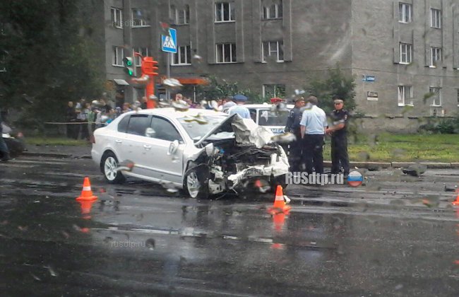 Пассажирка «Жука» погибла в лобовом столкновении автомобилей в Кемерове