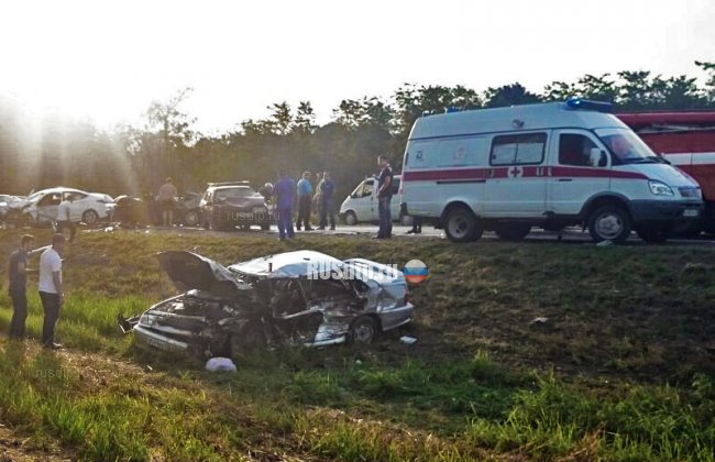 5 человек погибли и шестеро пострадали в массовом ДТП на Кубани