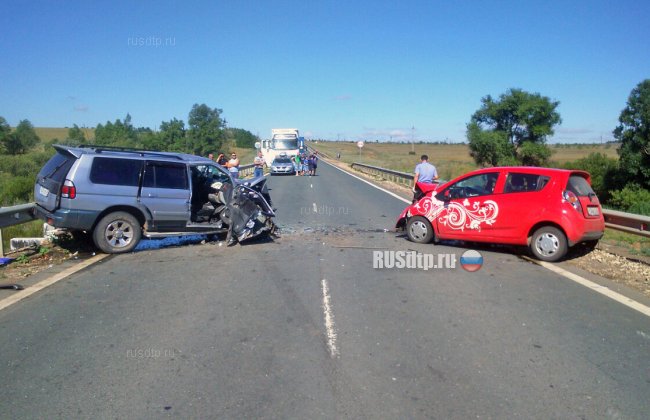 Женщина и ребенок погибли в ДТП на трассе Оренбург - Самара