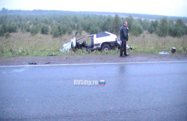 В Челябинской области ВАЗ-2108 врезался в КАМАЗ. Погиб пассажир