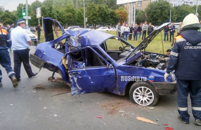 Непристегнутый водитель выжил после ДТП в Тольятти