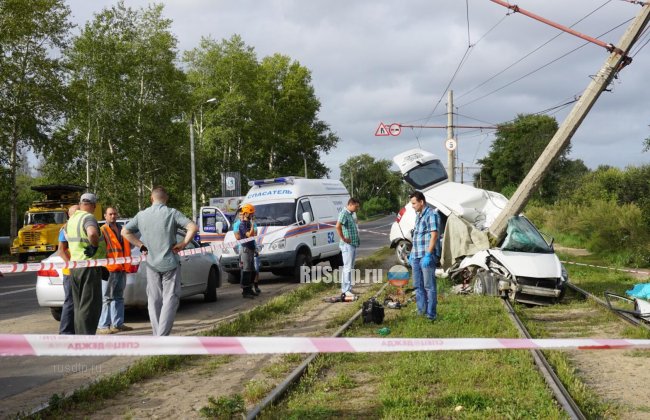 Девушка и ее подруга разбились насмерть в Комсомольске-на-Амуре