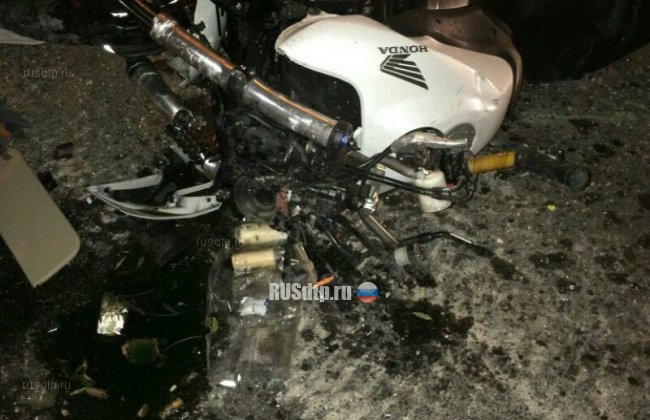 В результате ДТП на Анапском шоссе погибли байкер и водитель ВАЗа