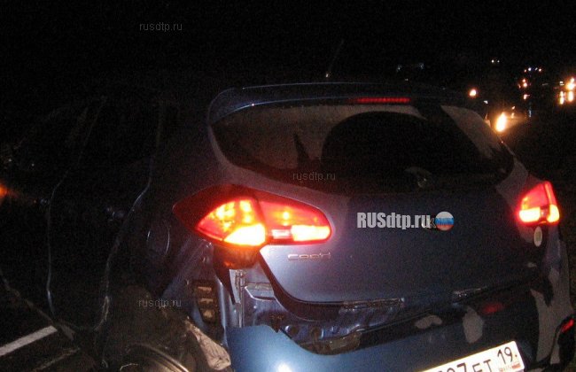На автодороге в Хакасии произошло смертельное ДТП