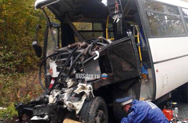 Двое погибли в ДТП с участием автобуса в Калиниинградской области