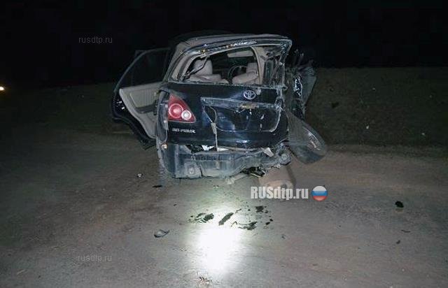 Трое погибли при столкновении микроавтобуса с двумя авто в Иркутской области