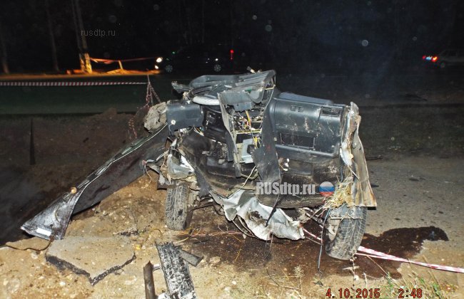 ВАЗ-2115 намотался на столб, уходя от погони полиции в Коврове