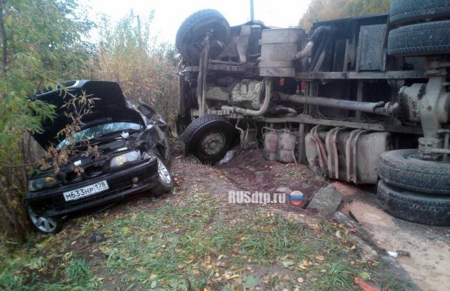 Массовое ДТП с участием 5 автомобилей произошло в Великом Новгороде