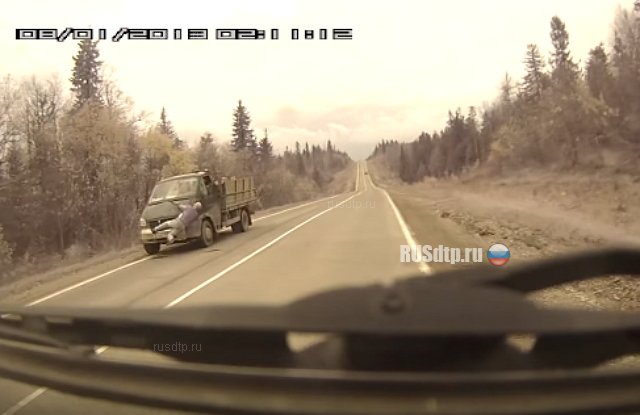 В Пермском крае мужчину прокатили на капоте «Газели»