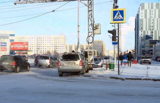 Главред газеты сбил троих пешеходов в Якутске. Видео с камеры наблюдения
