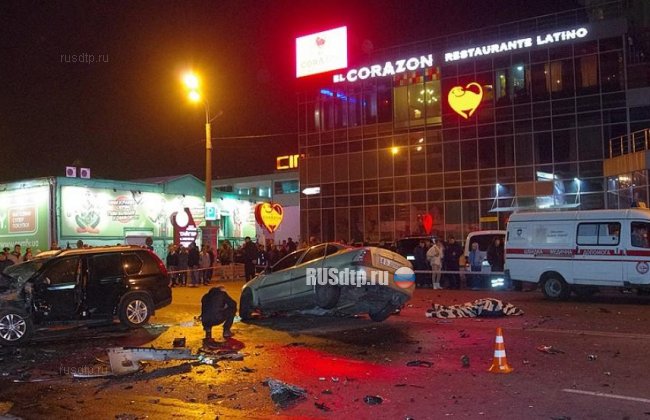 Камера запечатлела ДТП в Одессе, в котором погибли 6 человек