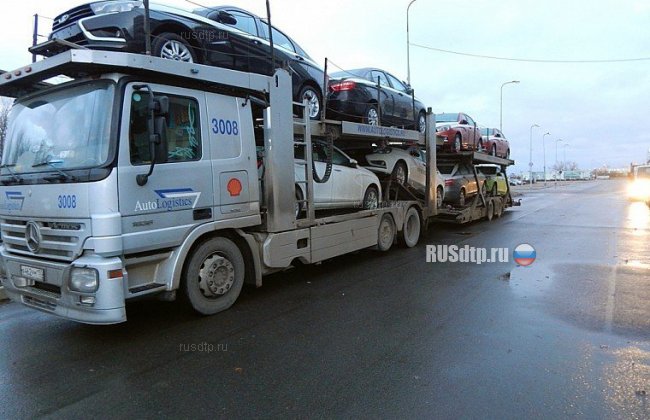 В России начались официальные продажи Lada Vesta. Названа цена