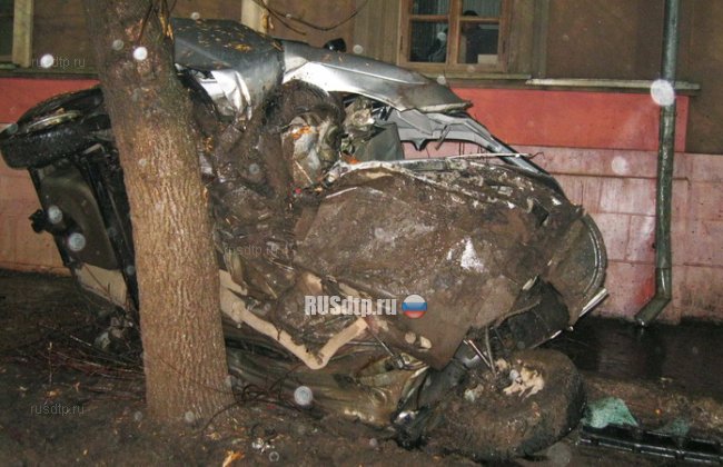 В Бугуруслане водитель «Приоры» чудом выжил в ДТП
