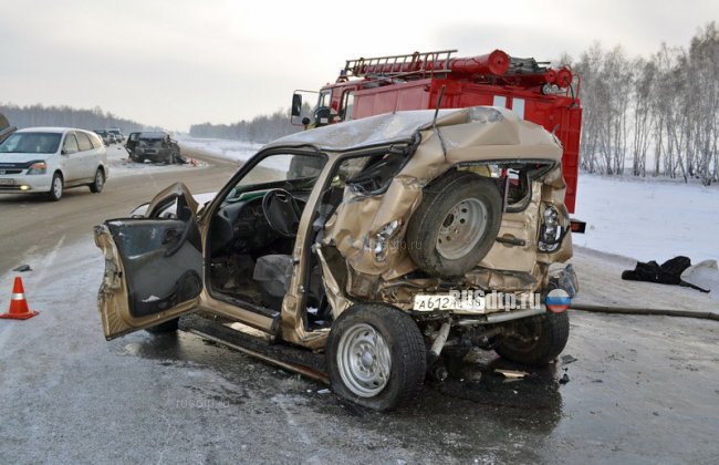 Мужчина и две женщины погибли в ДТП в Иркутской области