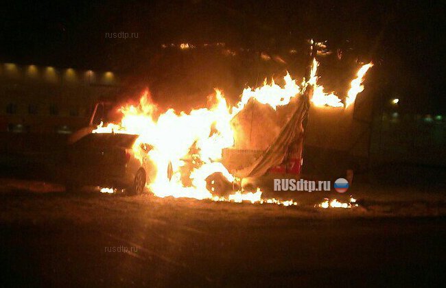 В Красноярске пьяная девушка попала в ДТП и сожгла две машины