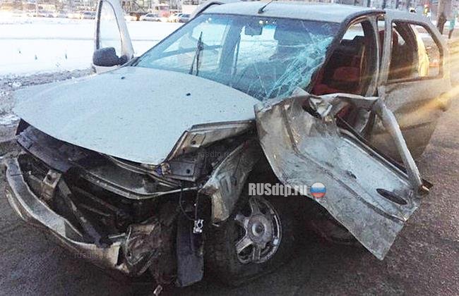 В Красноярске пьяный 19-летний водитель на BMW устроил смертельное ДТП