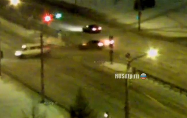 В Красноярске пьяный 19-летний водитель на BMW устроил смертельное ДТП