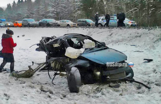 Водитель спешил к жене в роддом и попал в крупное ДТП на Киевском шоссе