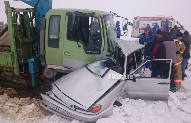 Семейная пара погибла в ДТП на автодороге в Хакасии