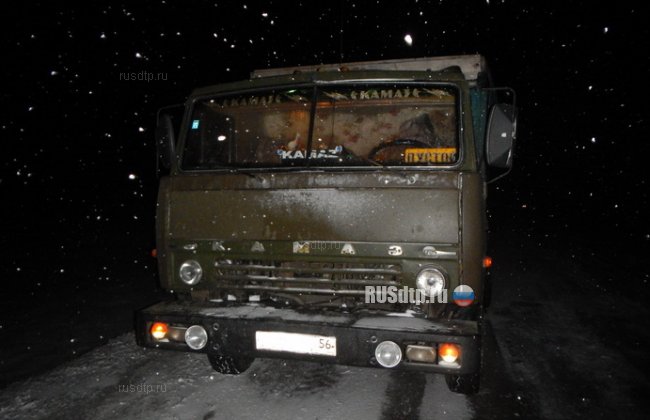 Водитель легковушки погиб на трассе в Оренбургской области
