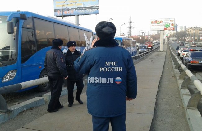 Пять автобусов с детьми столкнулись во Владивостоке