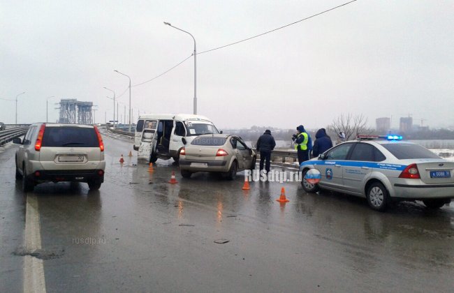 Семь человек пострадали в ДТП с маршруткой в Астрахани