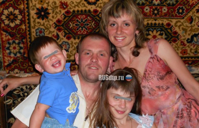 Семейная пара погибла в упавшем в реку автомобиле в Днепропетровске