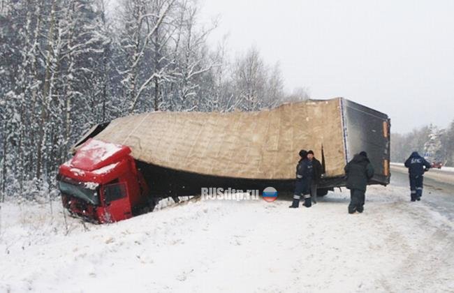 Четыре человека погибли в ДТП на трассе М-10 «Россия» в Новгородской области