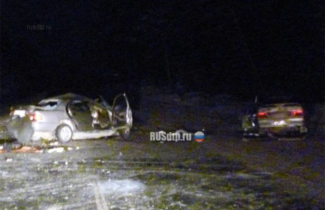 Три человека погибли в лобовом столкновении автомобилей под Калугой
