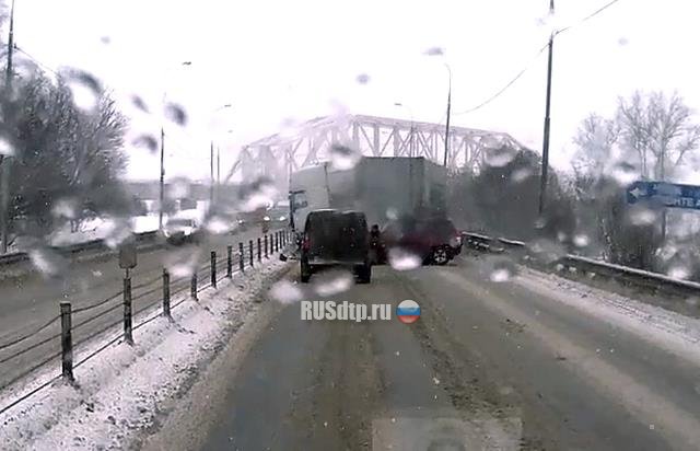 Водитель фуры устроил массовое ДТП на Дмитровском шоссе