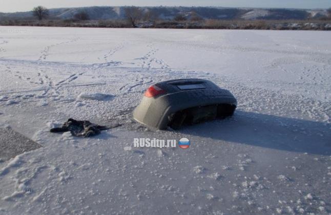 В Воронежской области двое братьев провалились под лёд. Погиб подросток