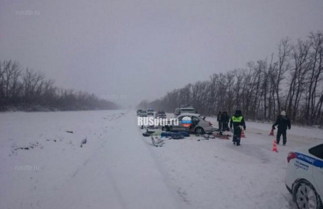 3 человека погибли и трое пострадали в результате ДТП в Ростовской области