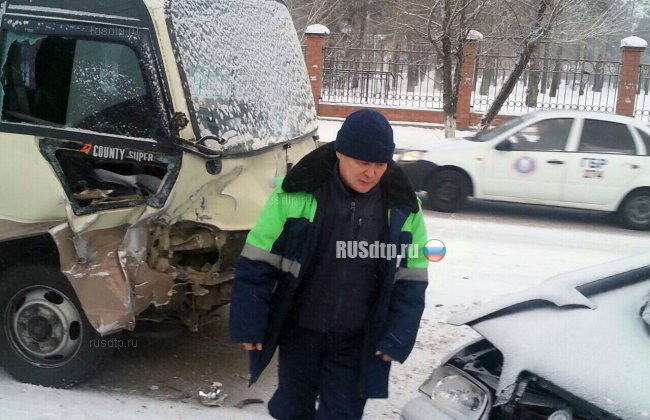 18-летний водитель погиб в утреннем ДТП с автобусом в Улан-Удэ