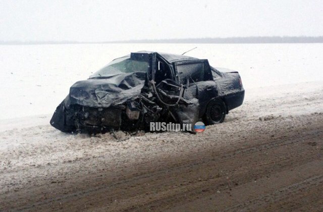 Два автомобиля столкнулись в Липецкой области. Погиб человек