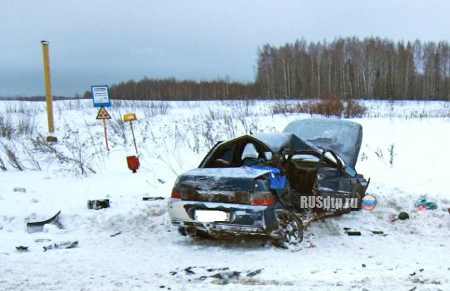 33-летняя пассажирка ВАЗа погибла в ДТП на трассе Пермь &#8212; Екатеринбург