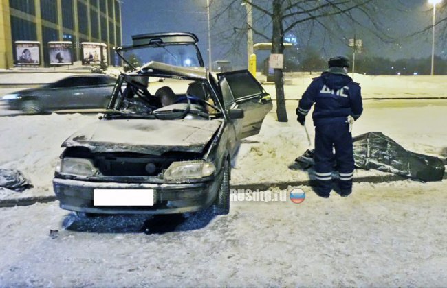 Девушка погибла в ДТП на улице Бориса Ельцина в Екатеринбурге