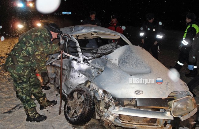 Пассажир \&#187;Лады\&#187; погиб в ДТП с участием трех автомобилей на трассе Елабуга &#8212; Пермь