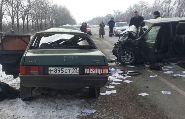 Два человека, в том числе ребенок, погибли в ДТП на трассе Краснодар &#8212; Ейск