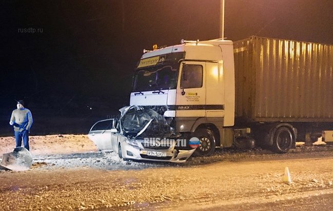 Супруги погибли в ДТП на Ленинградском шоссе в Подмосковье