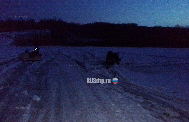 Два снегохода столкнулись на льду реки КАМА в Татарстане