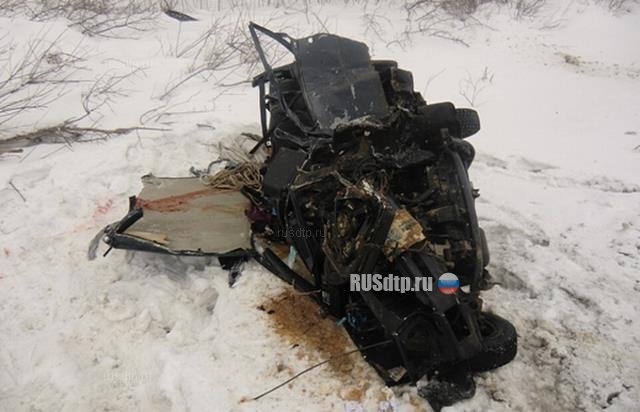 Водитель и пассажирка «Оки» погибли при столкновении с «SsangYong» под Самарой