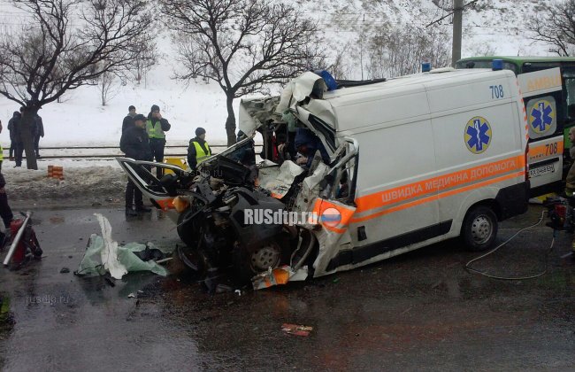 Водитель \&#187;скорой\&#187;, 4-летний мальчик и две фельдшерицы погибли в результате ДТП в Харькове