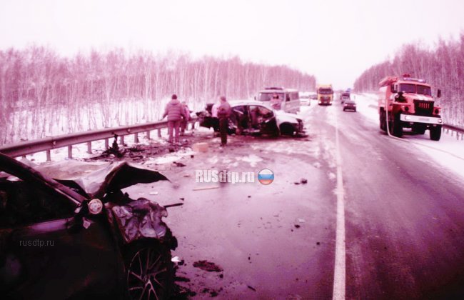 Две молодые сестры погибли в результате ДТП в Иркутской области