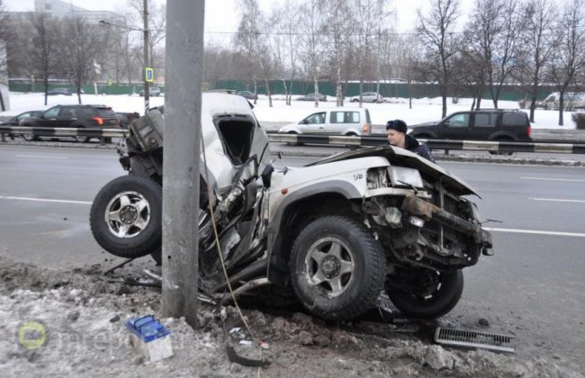Водитель чудом выжил после ДТП на Алтуфьевском шоссе