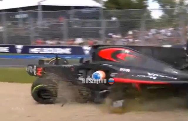 Обнародовано видео аварии с участием болида Алонсо на Гран-при Австралии