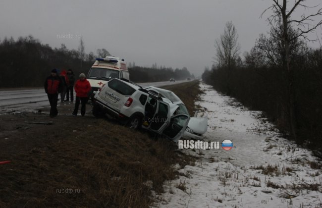 77-летний водитель легковушки погиб в ДТП в Псковской области